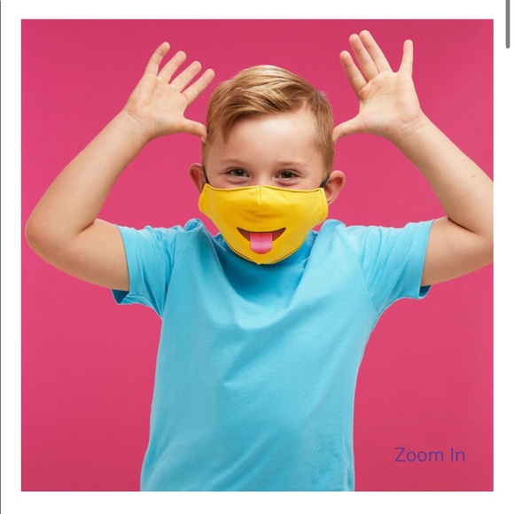 NWT Claire’s Cotton Yellow Tongue Emoji Face Mask - Picture 2 of 7